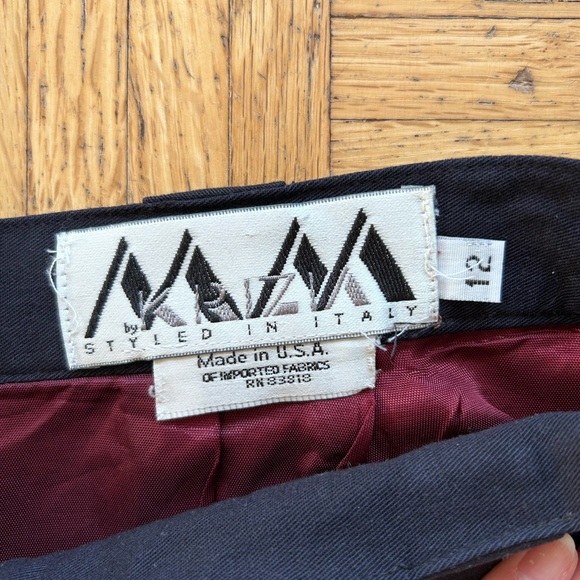 Vintage navy blue a-line skirt with pockets - Picture 3 of 3